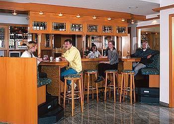 לרטה Hotel & Restaurant Fricke מסעדה תמונה