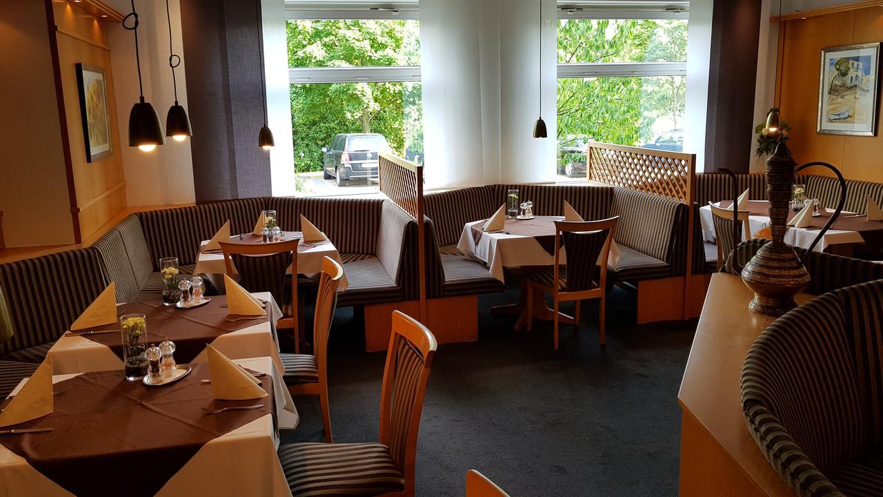 לרטה Hotel & Restaurant Fricke מראה חיצוני תמונה